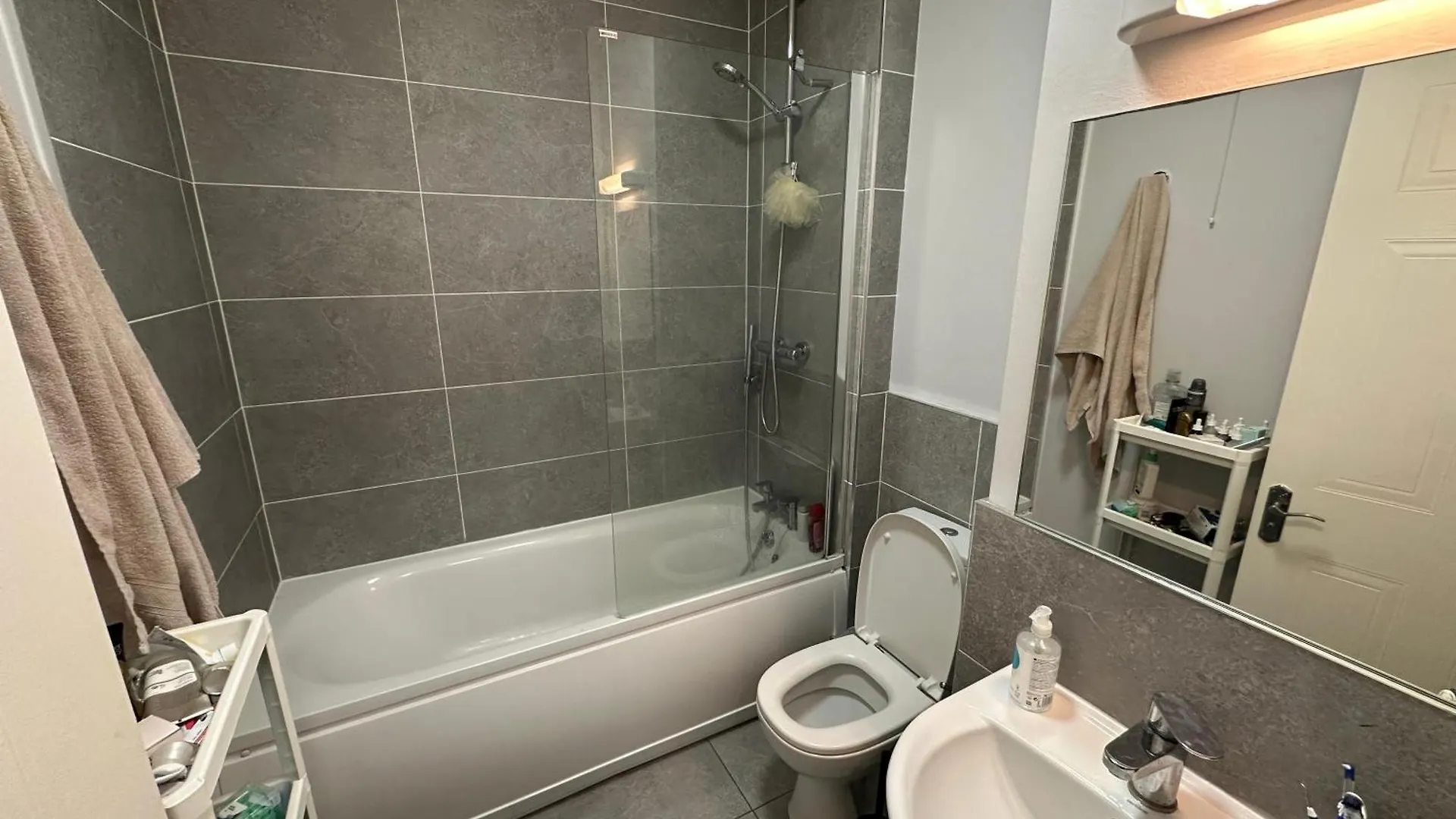 Comfortable And Modern City Apartment 더블린